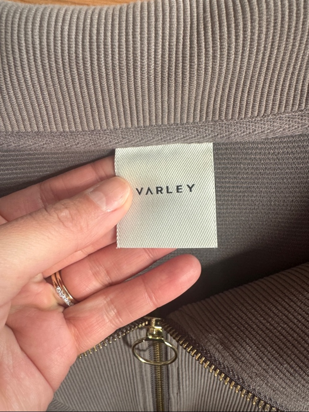 Varley Vine Pullover - Picture 2 of 4